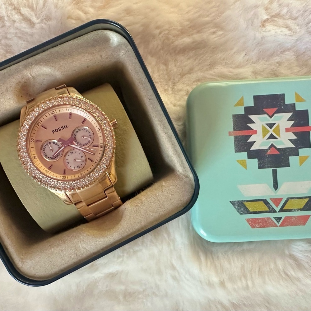 Fossil Stella Watch ES3003 Day Date 24H Pearl Look Dial 38mm Case Quartz Analog